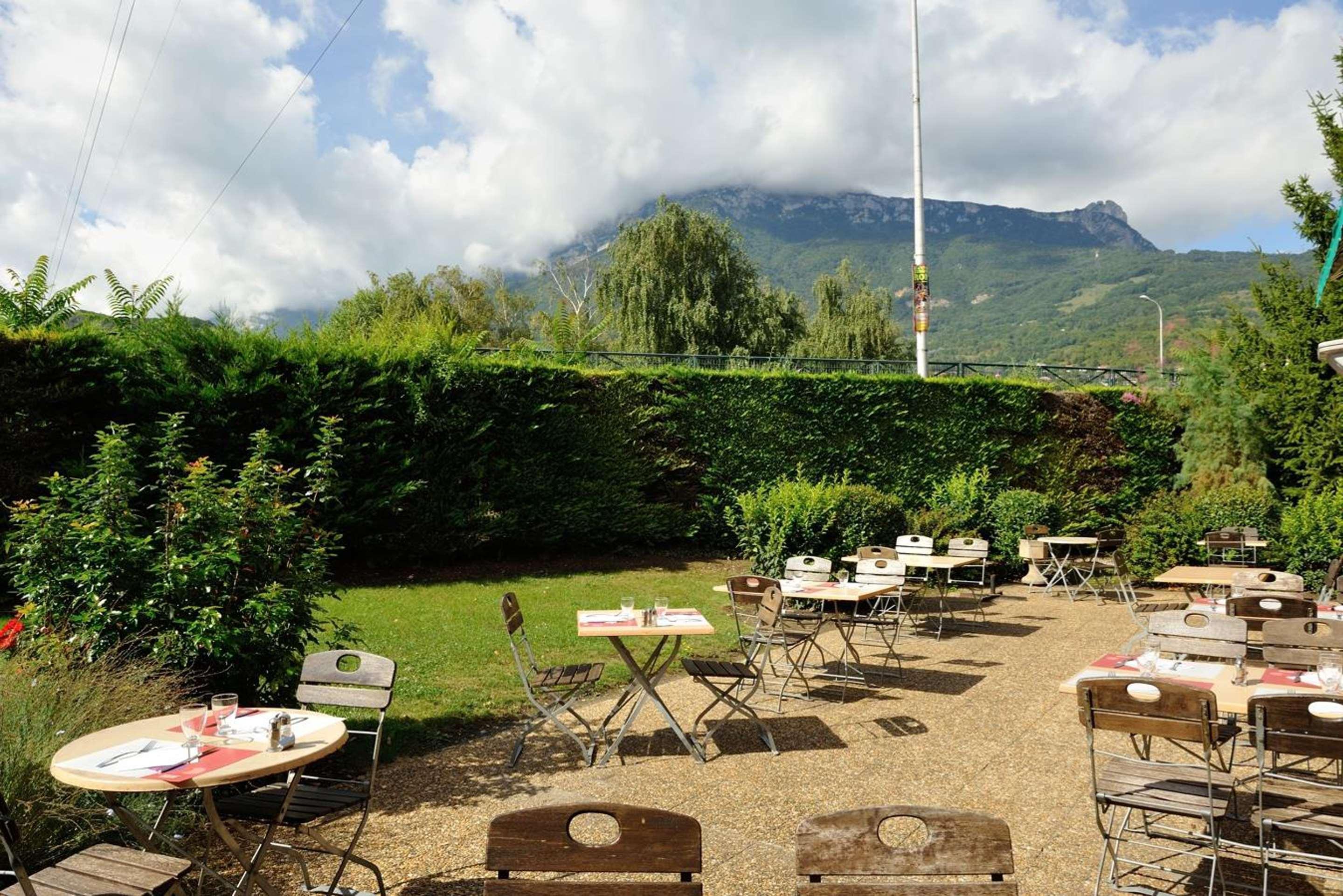 Hotel Campanile Grenoble Sud - Seyssinet Zewnętrze zdjęcie