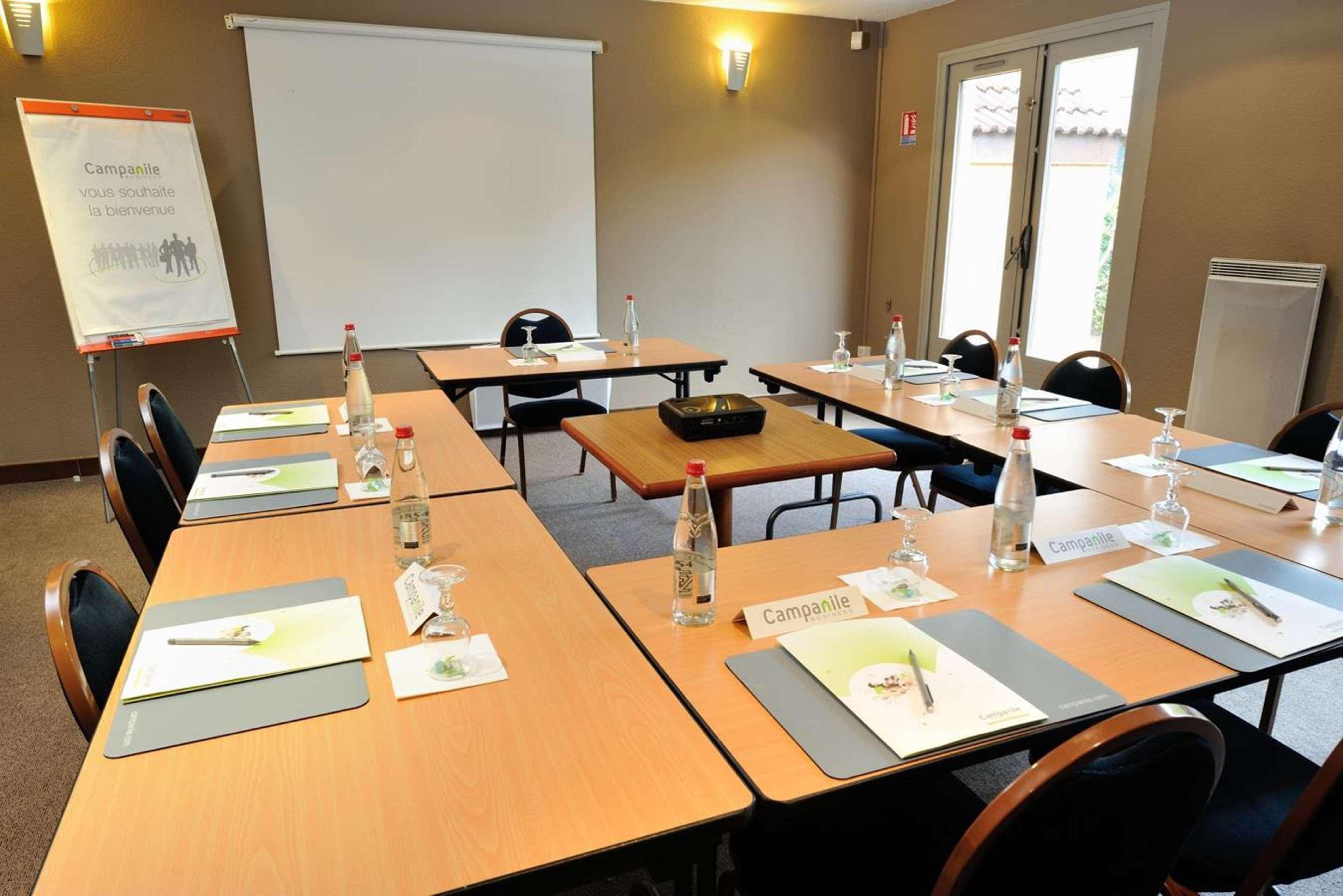Hotel Campanile Grenoble Sud - Seyssinet Zewnętrze zdjęcie