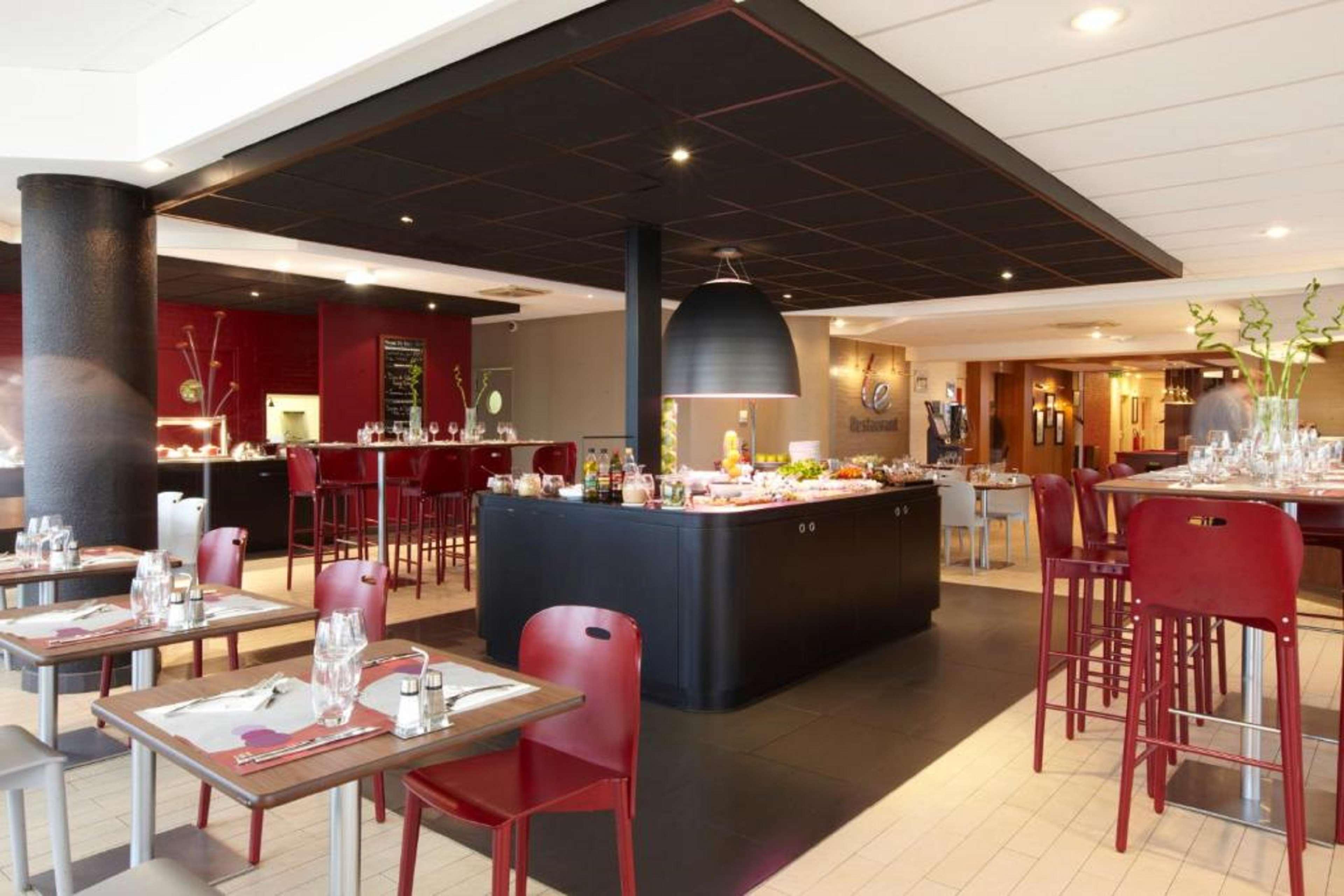 Hotel Campanile Grenoble Sud - Seyssinet Zewnętrze zdjęcie